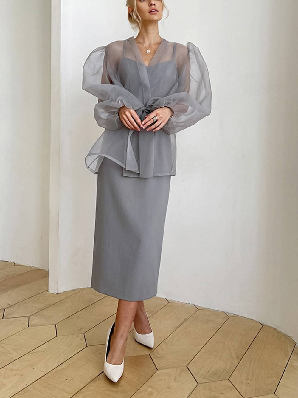 Sheer V Neck Puff Sleeve Bow Blouse