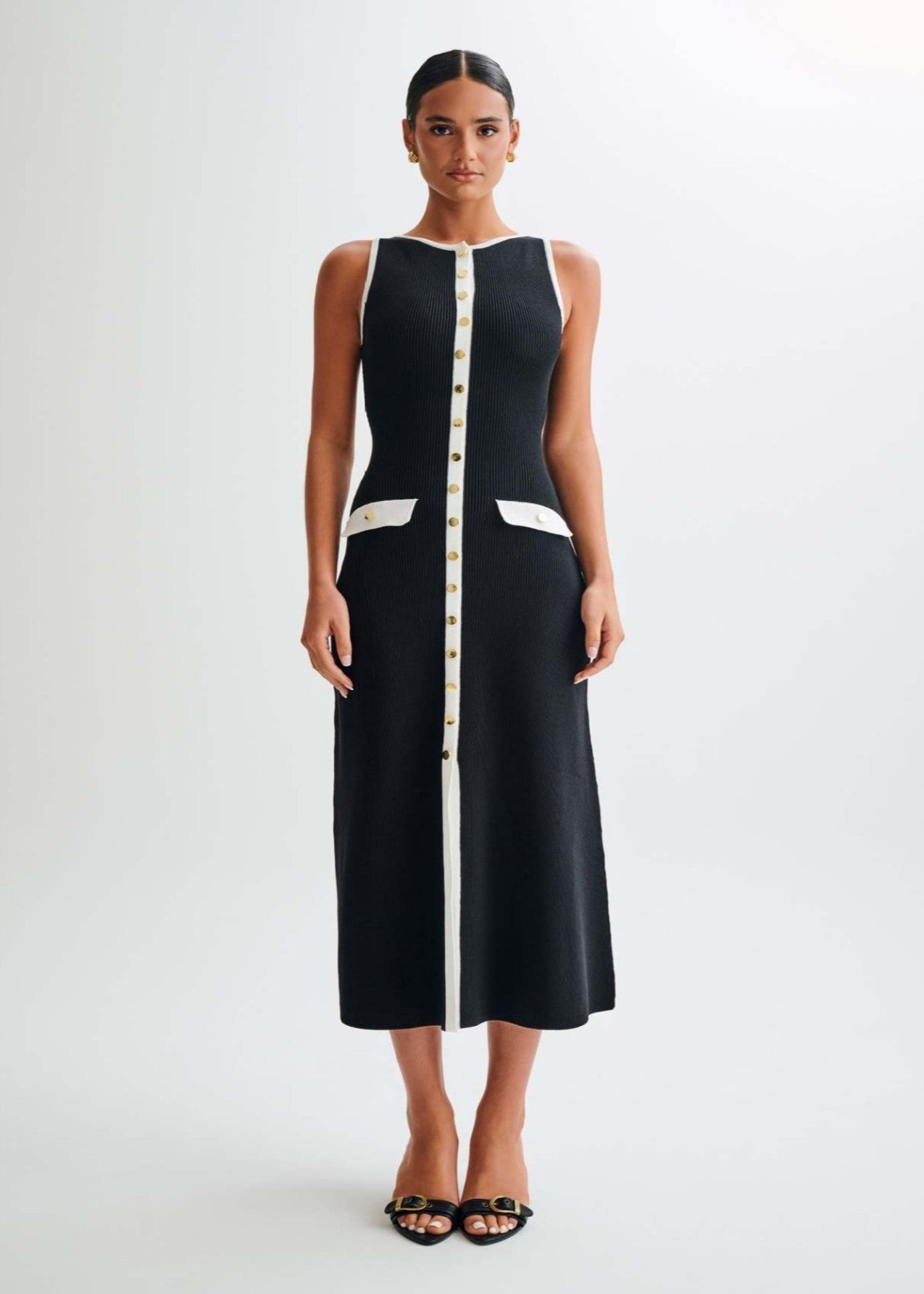 Chic Contrast Trim Midi Dress