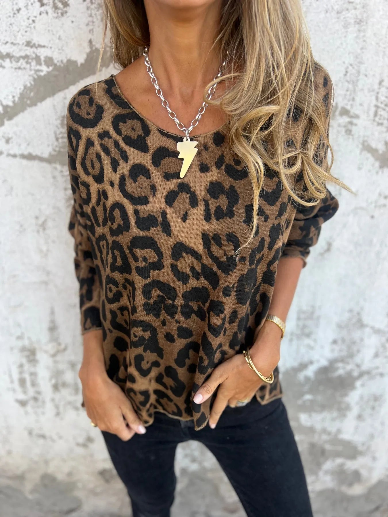Chic Leopard Print Blouse