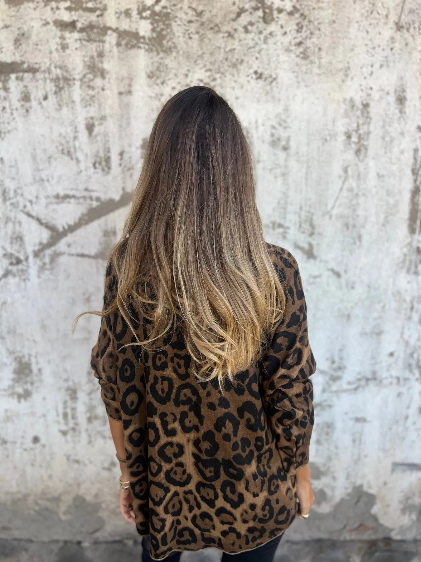 Chic Leopard Print Blouse