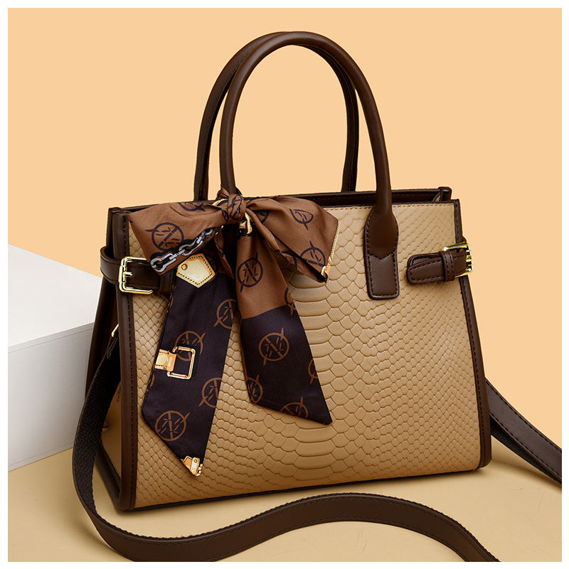 Elena Sleek Leather Handbag