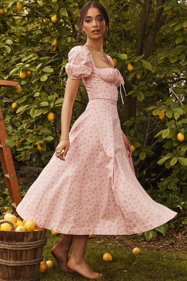 Romantic Floral Puff Sleeve Midi Dress