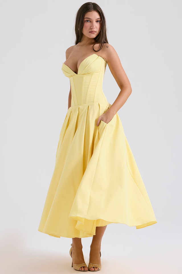 Chic Black Strapless Midi Dress