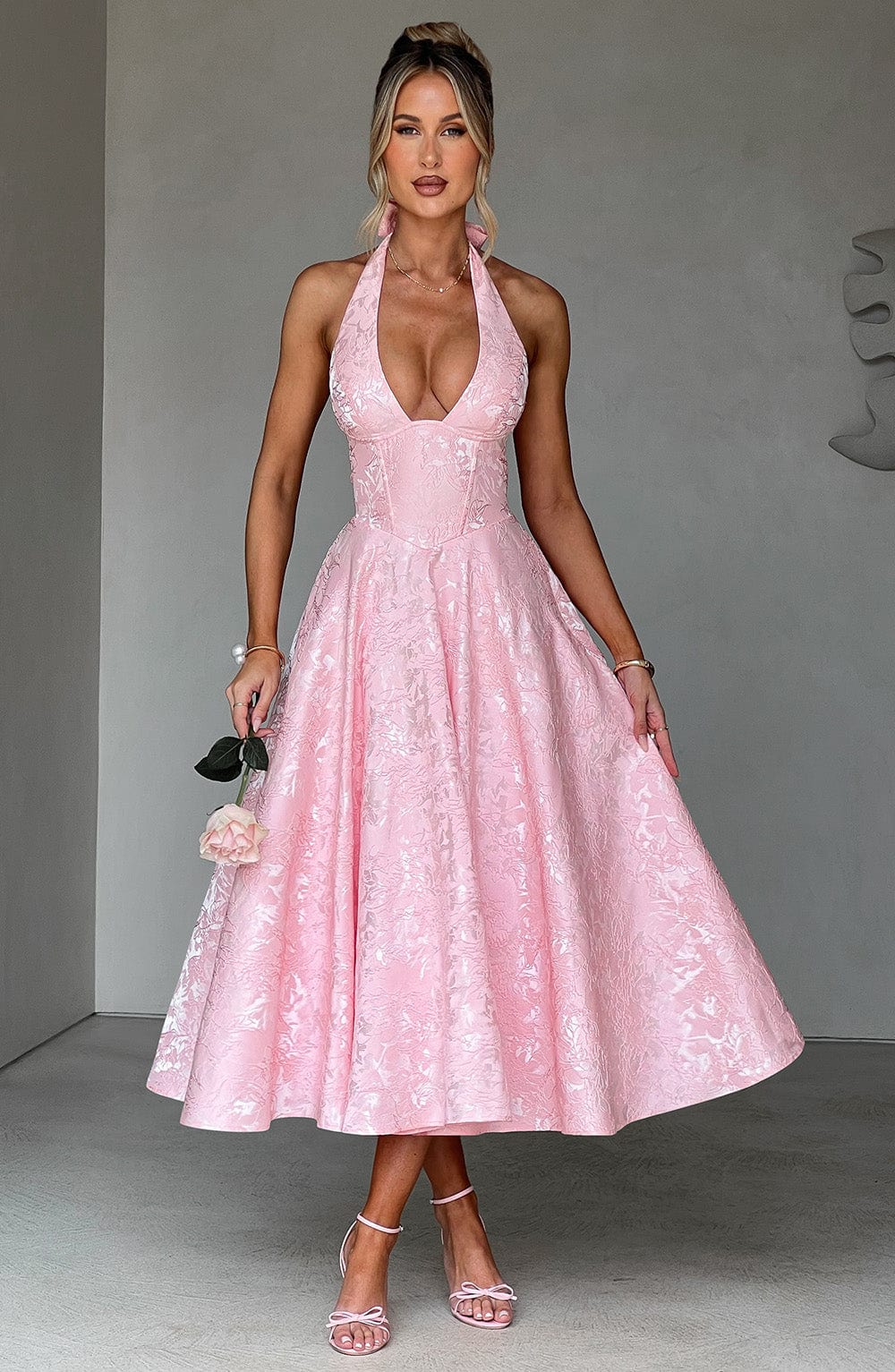 Elegant Vintage Sweetheart Midi Dress
